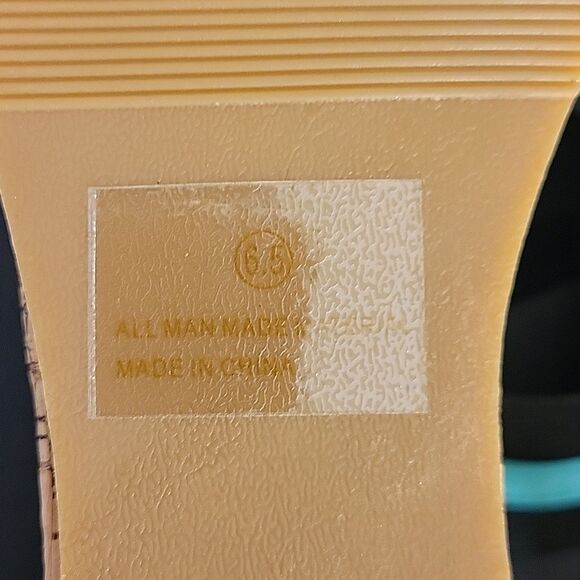 BRANS NEW  LADY GODIVA WEDGE WOMEN'S  SHOES - Picture 15 of 16